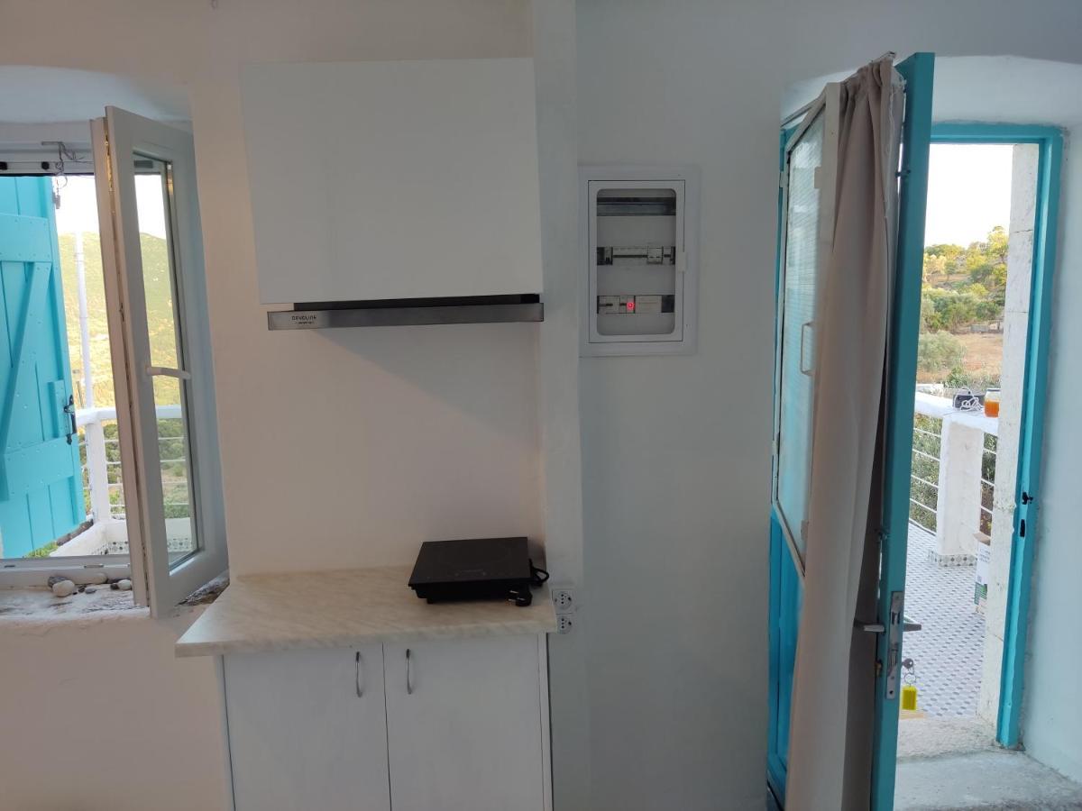 Stathis Guesthouse Fternon 外观 照片