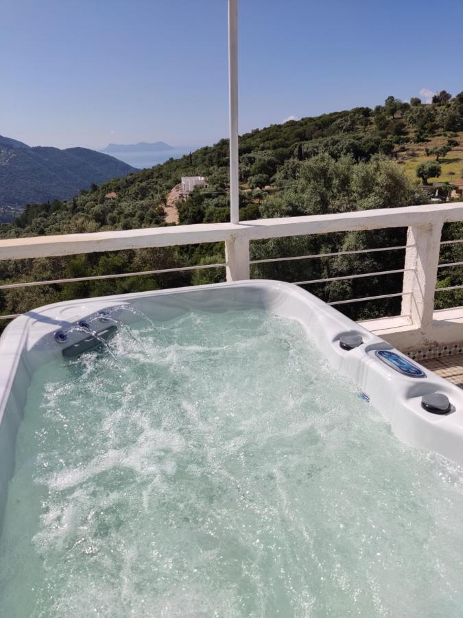 Stathis Guesthouse Fternon 外观 照片